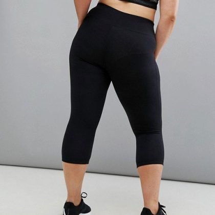 Curvy Capri Sports Women Tights Legging In Black QA-2517