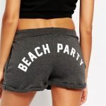 New Fashionable Wholesale Custom Women Short QA-2507